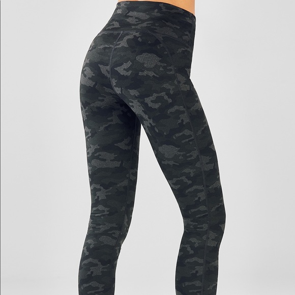 Fabletics Pants - Fabletics high waisted camo 7/8 leggings